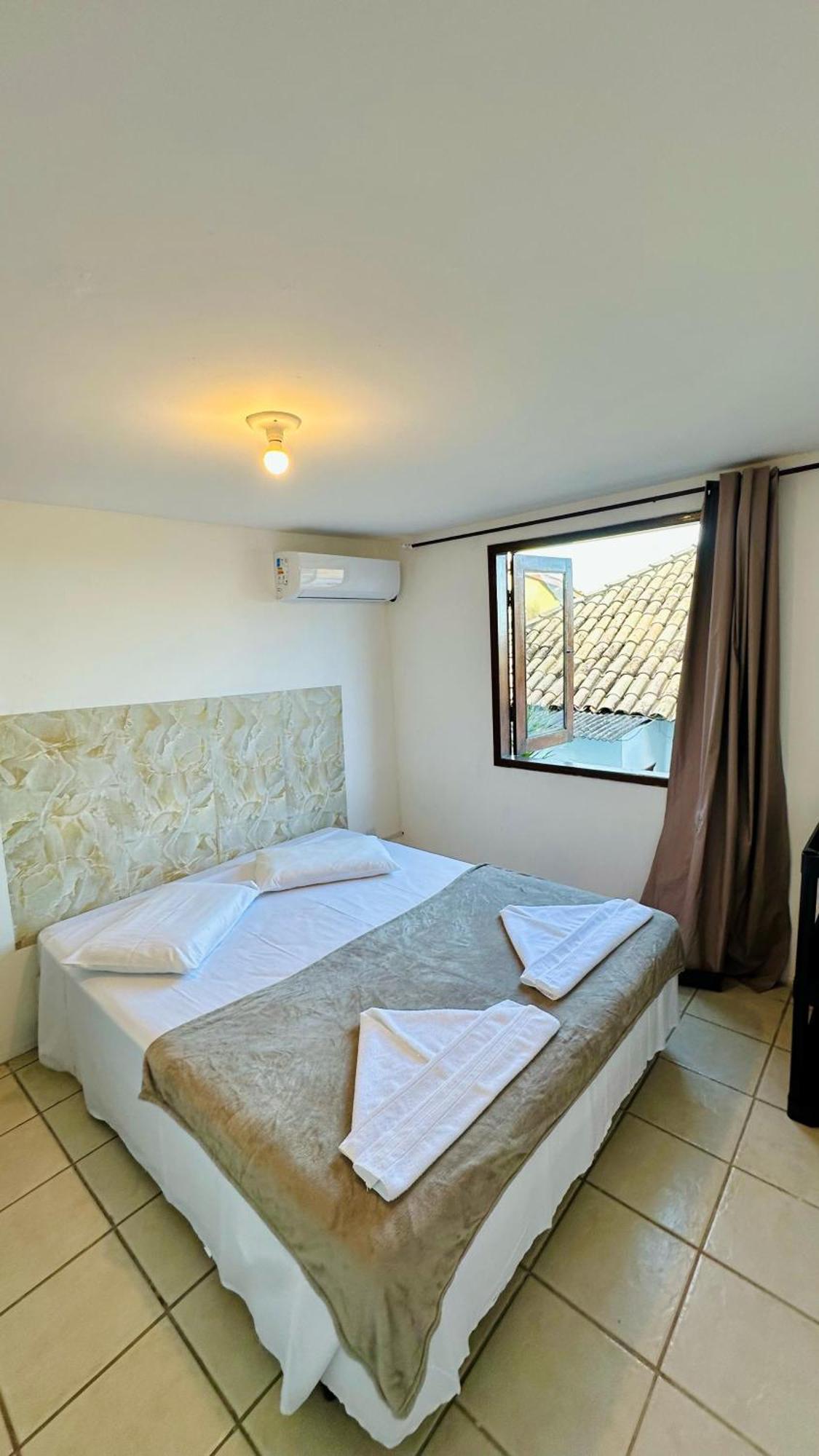 Porto Da Barra Hotel *
